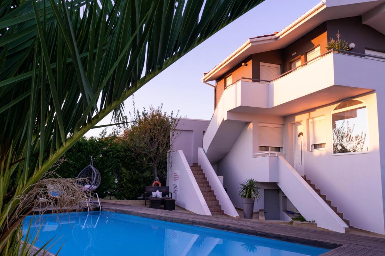 Kapahi Seaview Hotel Apartments โปตอส ภายนอก รูปภาพ