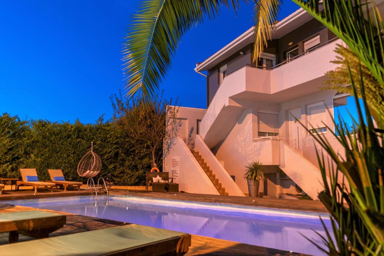 Kapahi Seaview Hotel Apartments โปตอส ภายนอก รูปภาพ