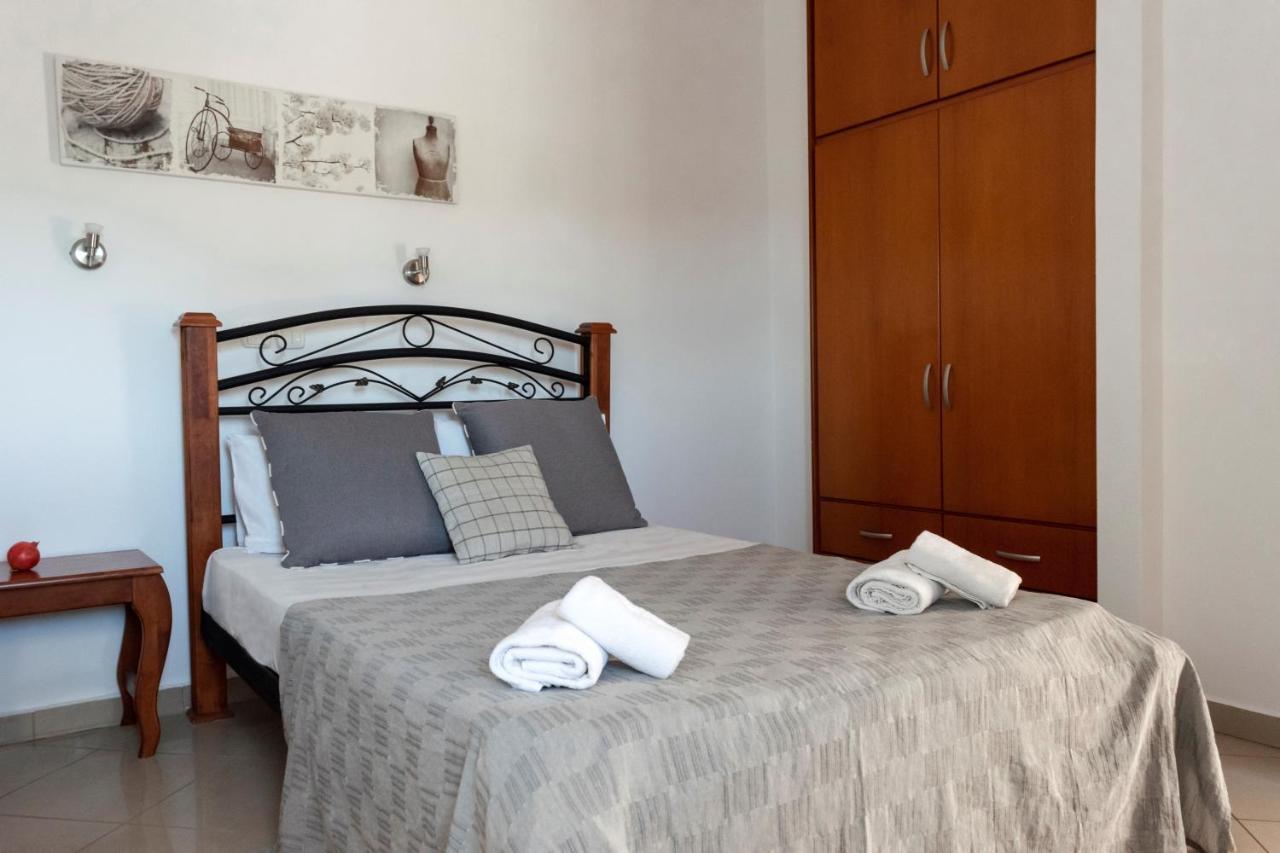 Kapahi Seaview Hotel Apartments โปตอส ภายนอก รูปภาพ